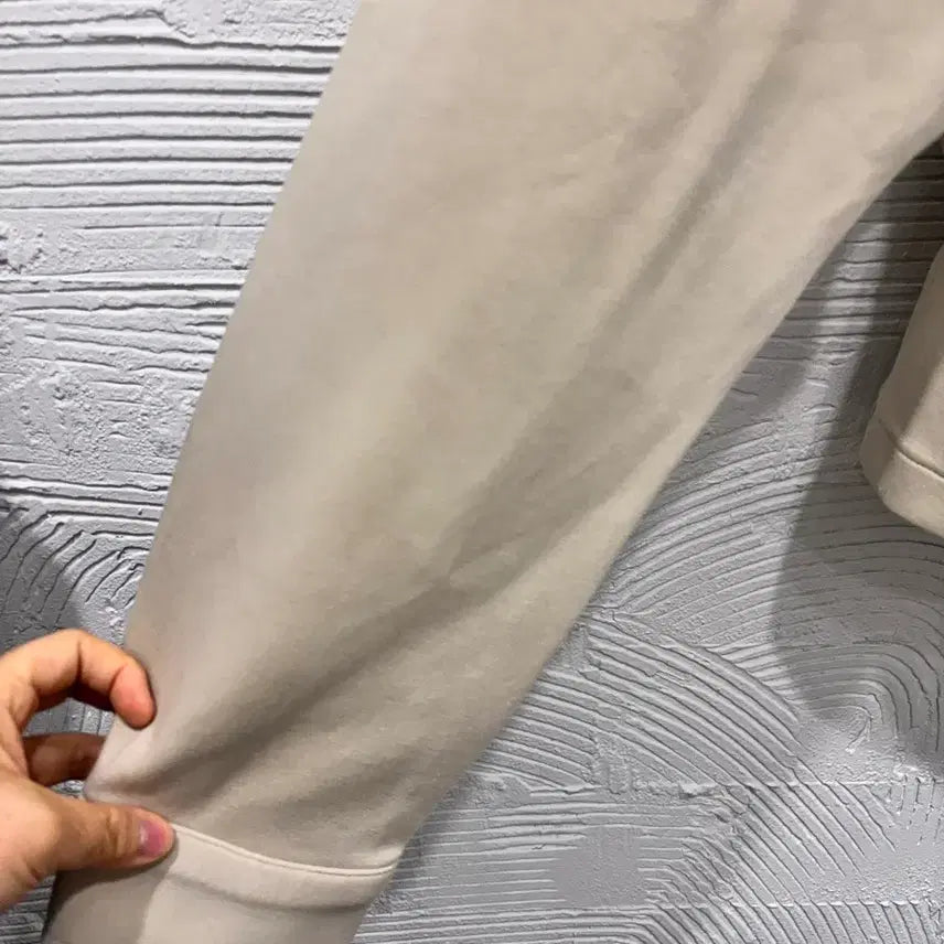 [BUNJANG] Bron Beige Cropped Hooded Zip-Up Jacket / 브론 후드 집업