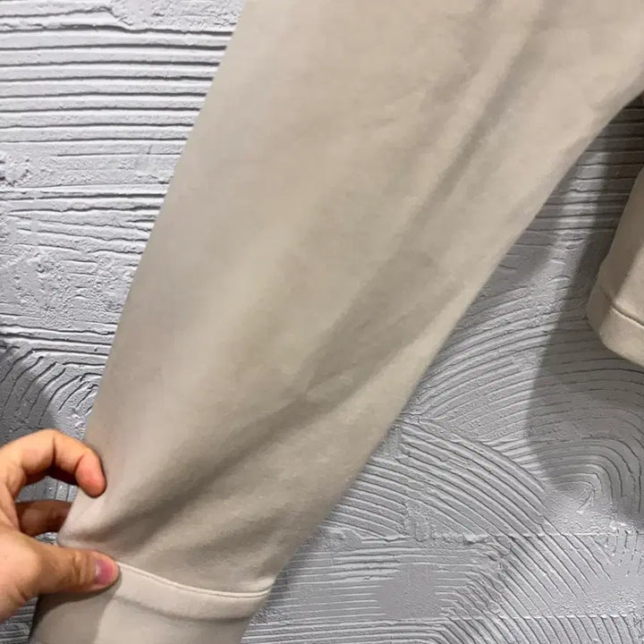 [BUNJANG] Bron Beige Cropped Hooded Zip-Up Jacket / 브론 후드 집업