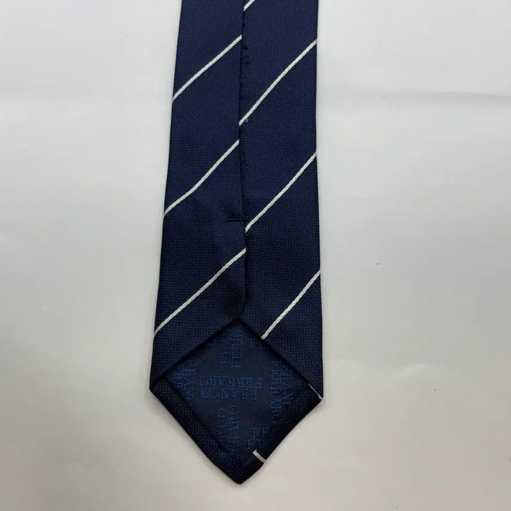 [BUNJANG] Franco Ferraro Patterned Necktie / 프랑코페라로 패턴 넥타이 (실밥약간풀림)