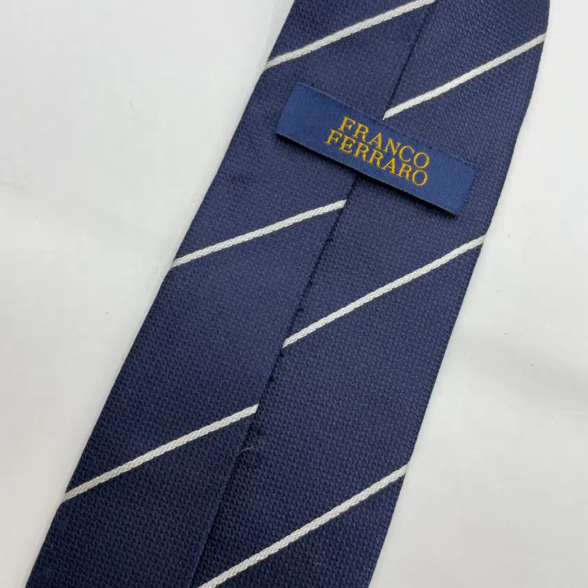 [BUNJANG] Franco Ferraro Patterned Necktie / 프랑코페라로 패턴 넥타이 (실밥약간풀림)