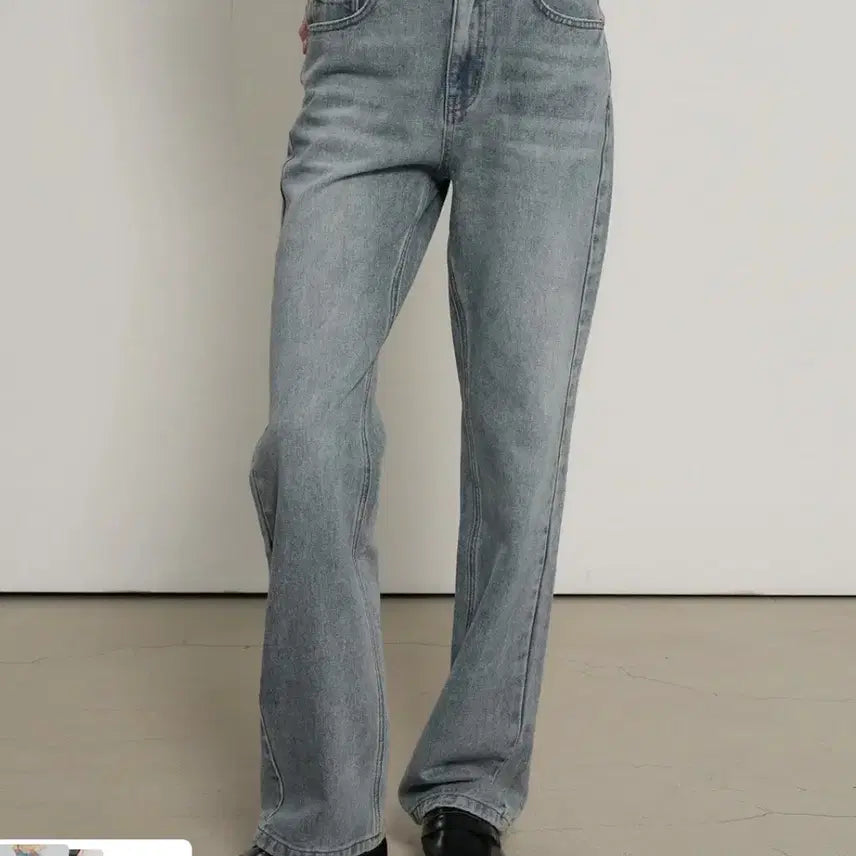 [SOLD OUT] 제너럴아이디어 워싱 스트레이트 데님 팬츠 라이트 블루 m