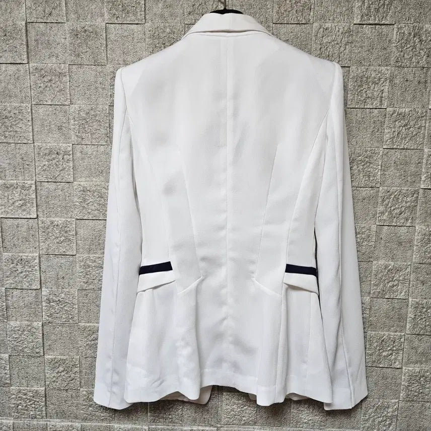 [BUNJANG] Egoist White Slim Fit Women&