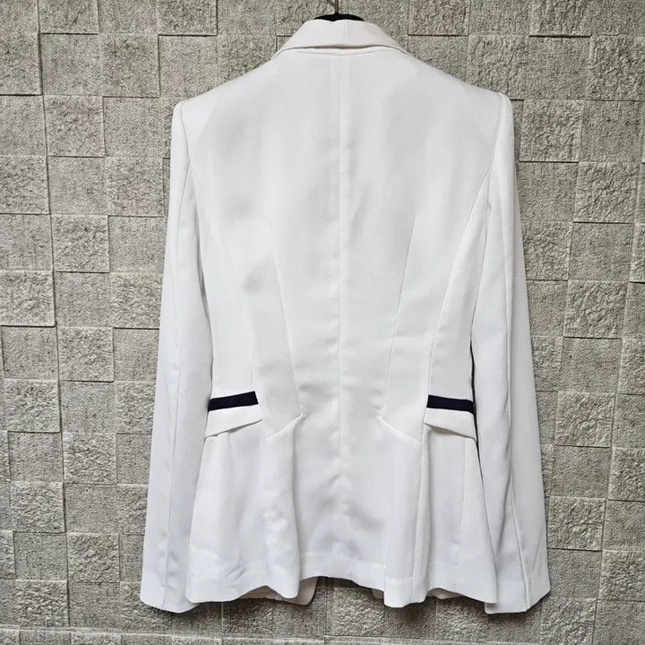 [BUNJANG] Egoist White Slim Fit Women&