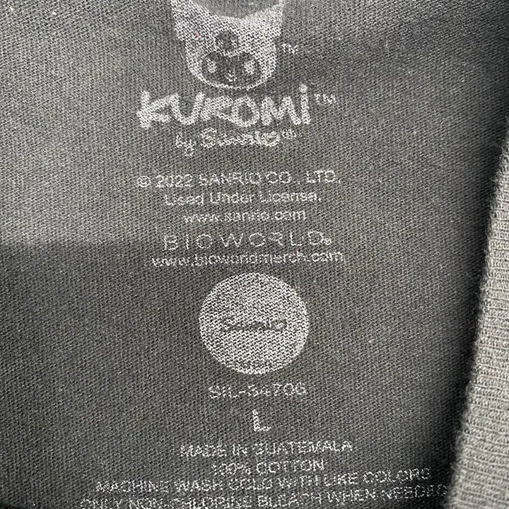 [BUNJANG] Sanrio Kuromi Official Animation T-Shirt / 산리오 쿠로미 오피셜 애니메이션 티셔츠 애니티
