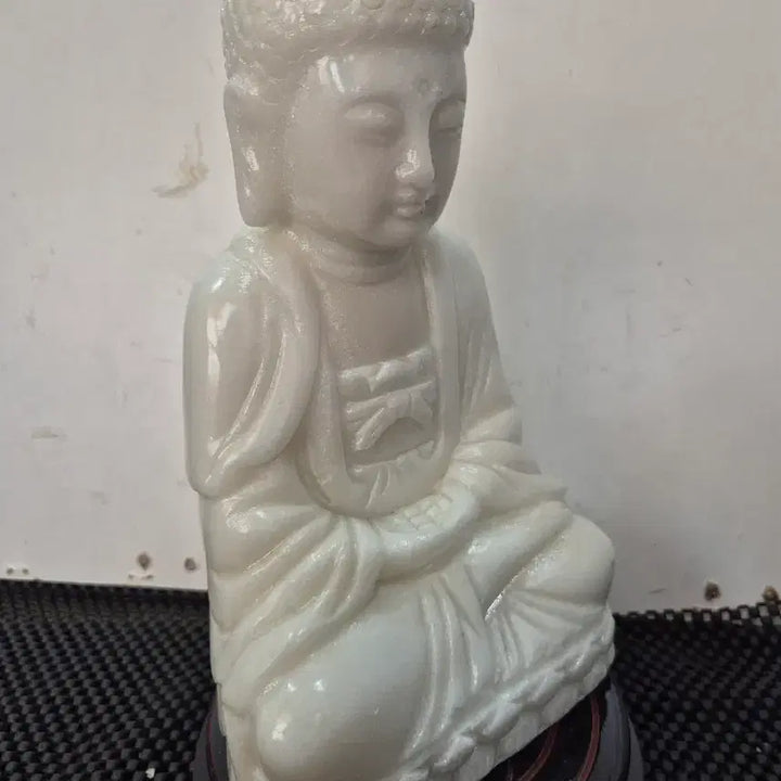 [BUNJANG] White Jade Shakyamuni Buddha Statue / 소장품 백옥 석가모니 불상