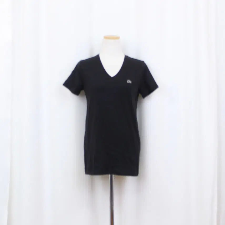 [SOLD OUT] [정품] 라코스테 여성 슬림핏 코튼 브이넥 반팔 티셔츠 (36) 상상샵