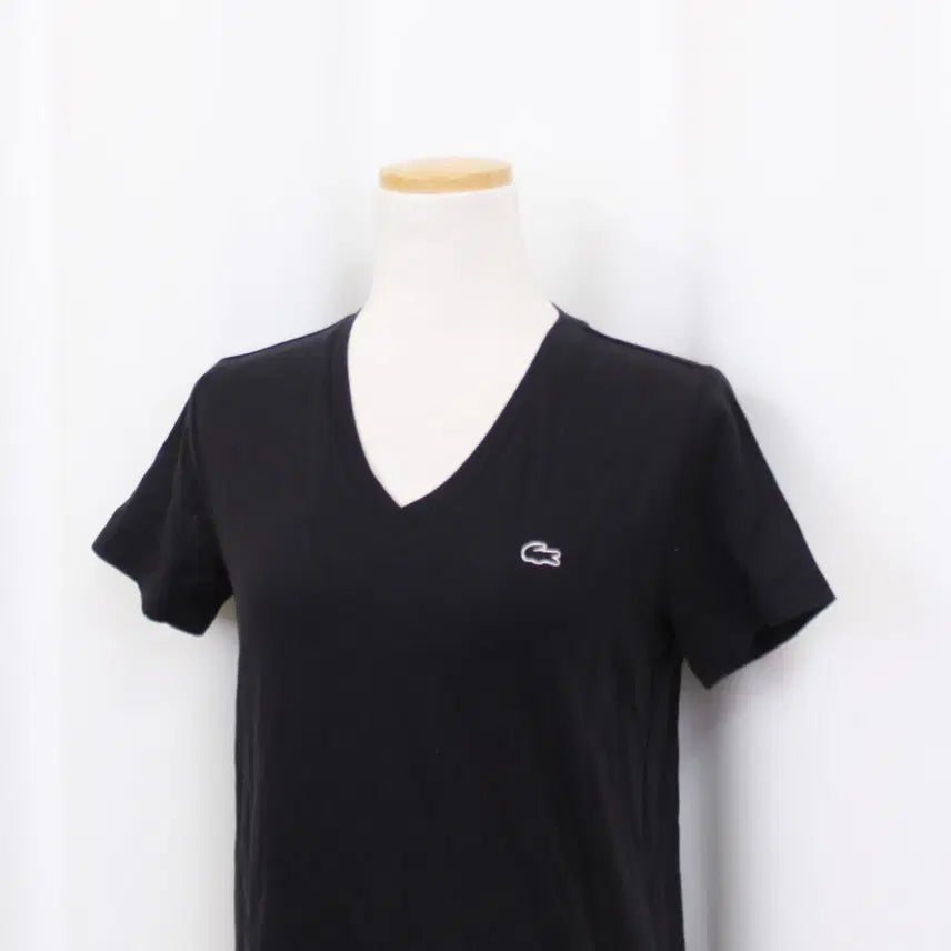 [SOLD OUT] [정품] 라코스테 여성 슬림핏 코튼 브이넥 반팔 티셔츠 (36) 상상샵