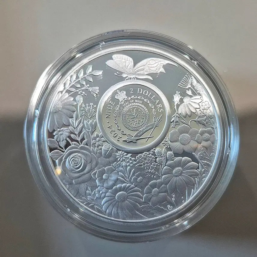 [SOLD OUT] 한정판 스와로브스키 보석 삽입 나비은화 1온스