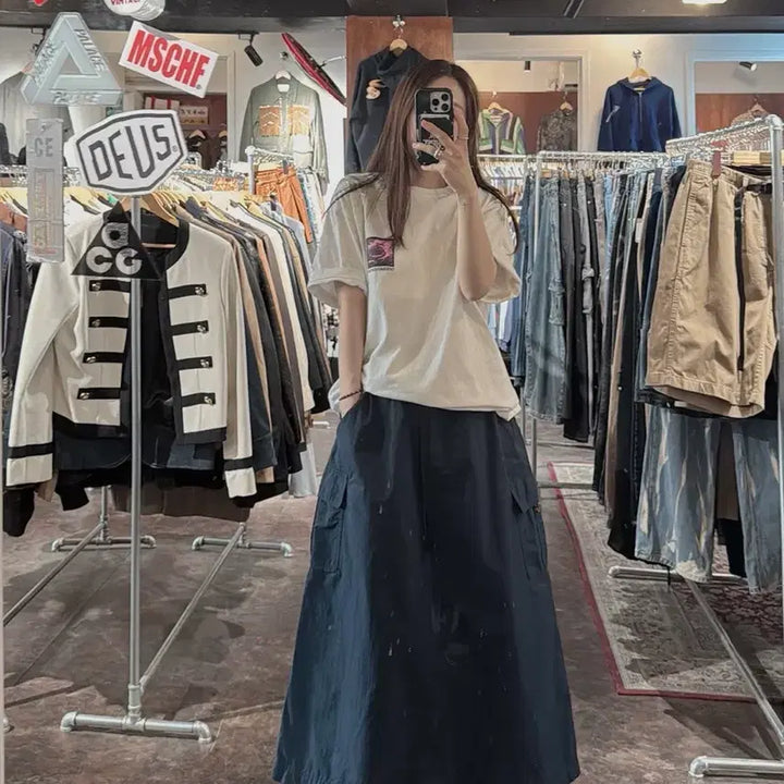 [BUNJANG] Eddie Bauer Navy Windbreaker Nylon Long Skirt / 에디바우어 네이비 원드브레이커 나일론 밴딩 롱 스커트 L