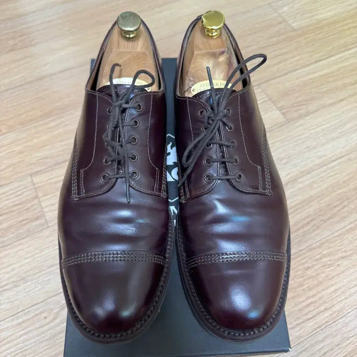 [SOLD OUT] [UK9] 샌더스 밀리터리 더비 버건디 1128R