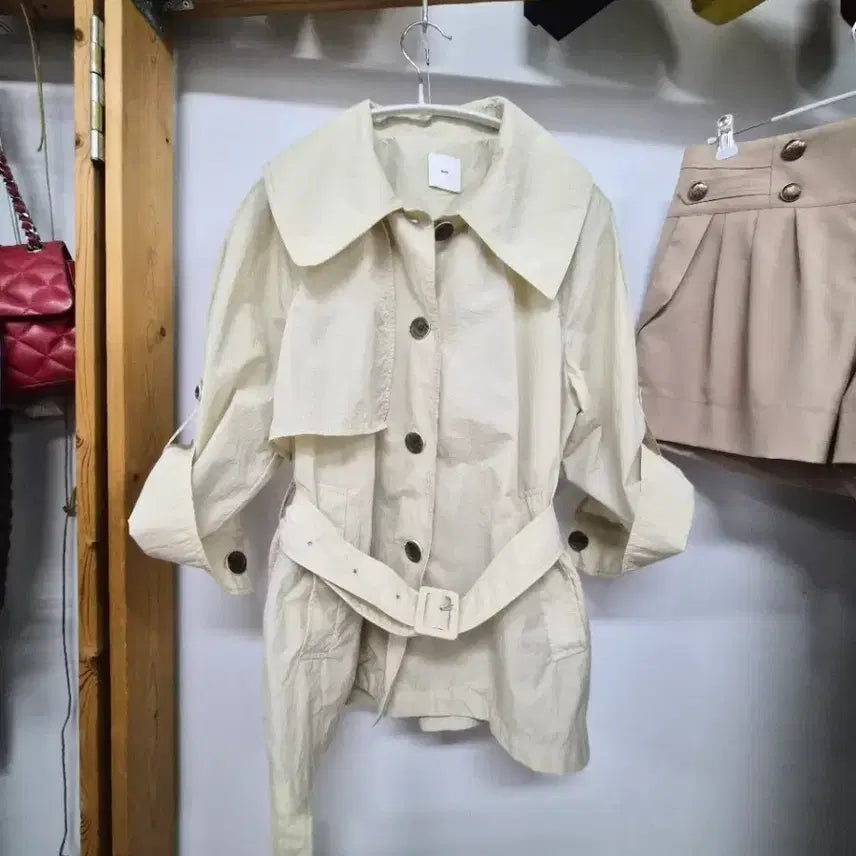 [SOLD OUT] 구호 바스락 숏 트렌치코트
