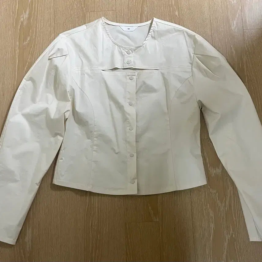 [BUNJANG] Le Slit Detail Blouse / le 트임 블라우스