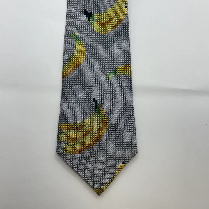 [BUNJANG] Trugen Pattern Necktie / 트루젠 패턴 넥타이 미사용