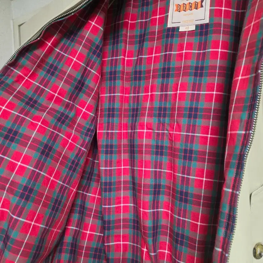 [SOLD OUT] 바라쿠타 G9 40size L 팝니다