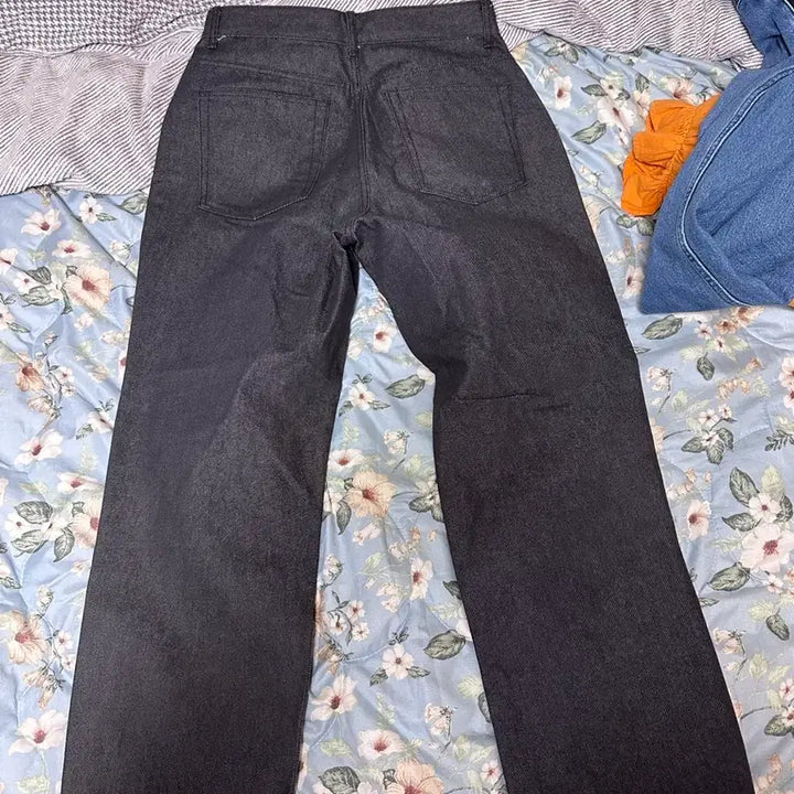 [BUNJANG] Uniform Bridge Wide One Tuck Denim Jeans / 유니폼브릿지 와이드 원턱 데님(그레이)L