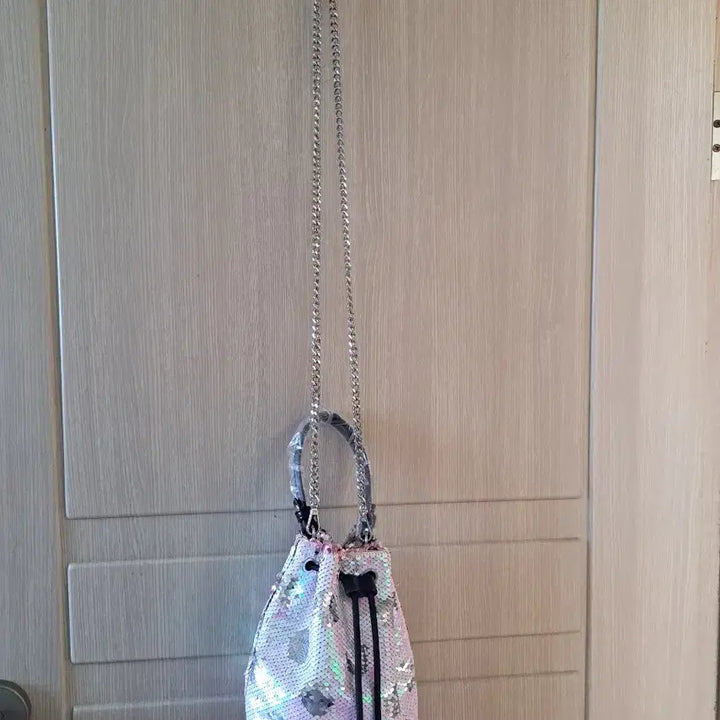 [SOLD OUT] 스팽글 미니 버킷백 토트백 새상품