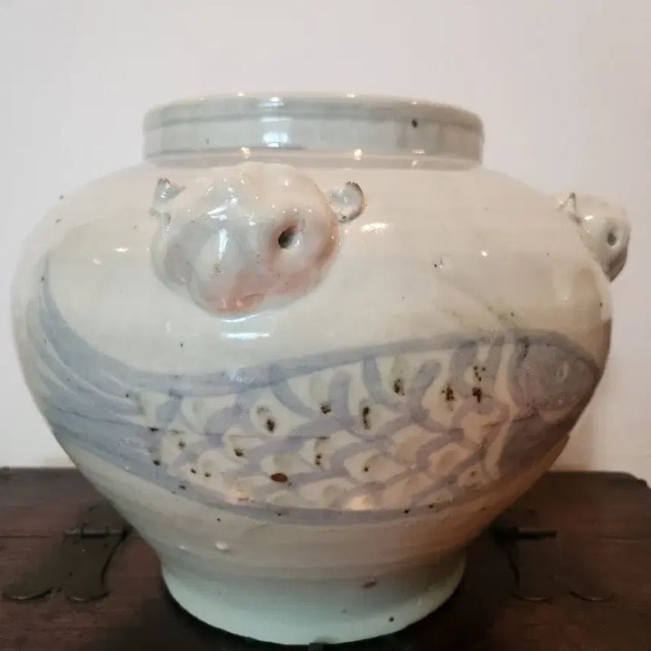 [BUNJANG] Celadon Porcelain Four-Eared Fish Motif Large Vase / 청화백자 사귀 어문 대호
