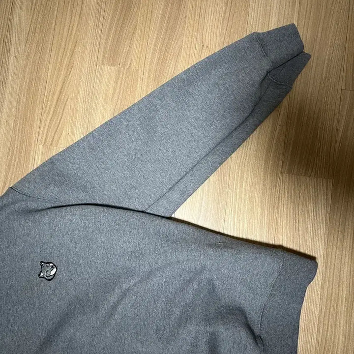 [BUNJANG] Maison Kitsune Fox Head Sweatshirt Gray / 메종키츠네 폭스 헤드 맨투맨 그레이