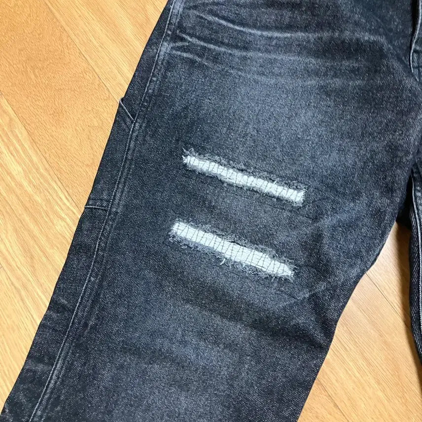 [SOLD OUT] 블랙아웃 카펜터 블랙 데님 팬츠 M