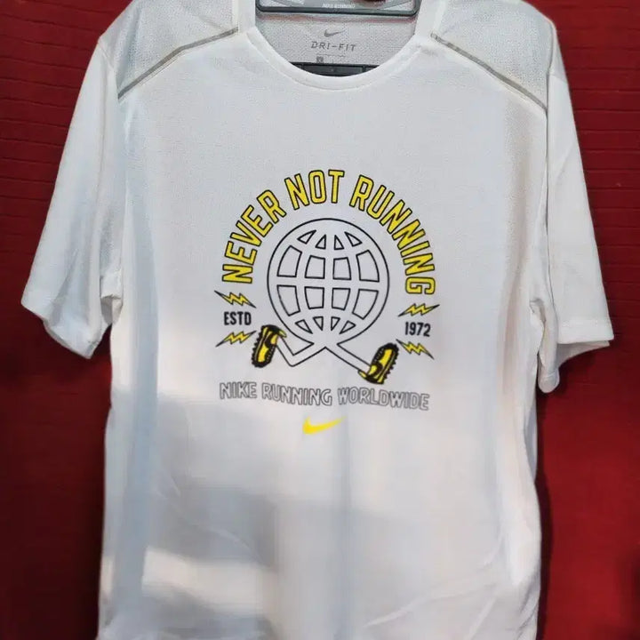 [BUNJANG] Nike Dri-FIT Running T-Shirt White / [100]나이키 런닝 드라이핏 반팔 티셔츠 화이트