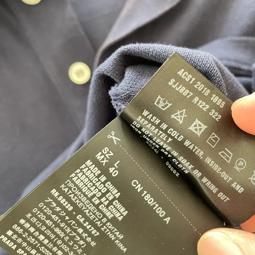 [BUNJANG] Prada Unisex Linea Rossa Navy PK Short Sleeve T-shirt / 프라다 공용L 리네아로사 네이비 PK 피케 반팔 티셔츠