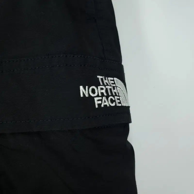 [SOLD OUT] 노스페이스 로고 자수 커고 반바지 블랙 M20214