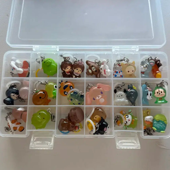 [SOLD OUT] 메지루시 양도 슈가바니즈 몬치치 케로로 다마고치 키링 교환