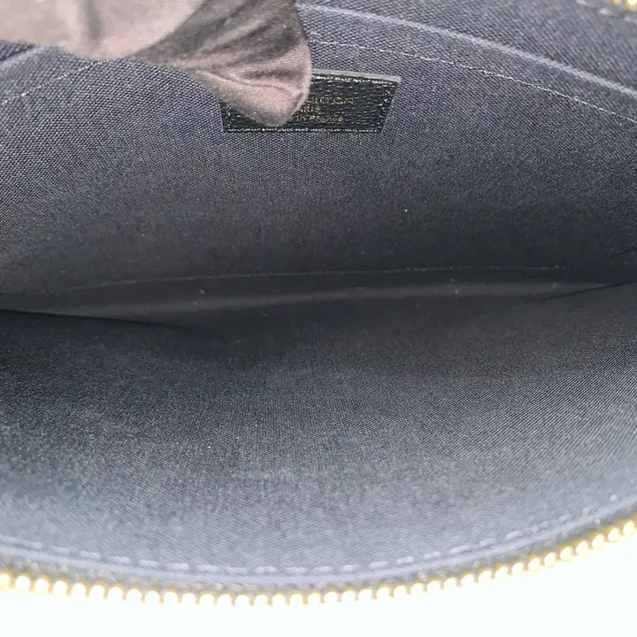 [BUNJANG] Louis Vuitton Empreinte Daily Pouch Black M62937 / 267001477 루이비통 앙프렝뜨 데일리 파우치 블랙 M62937