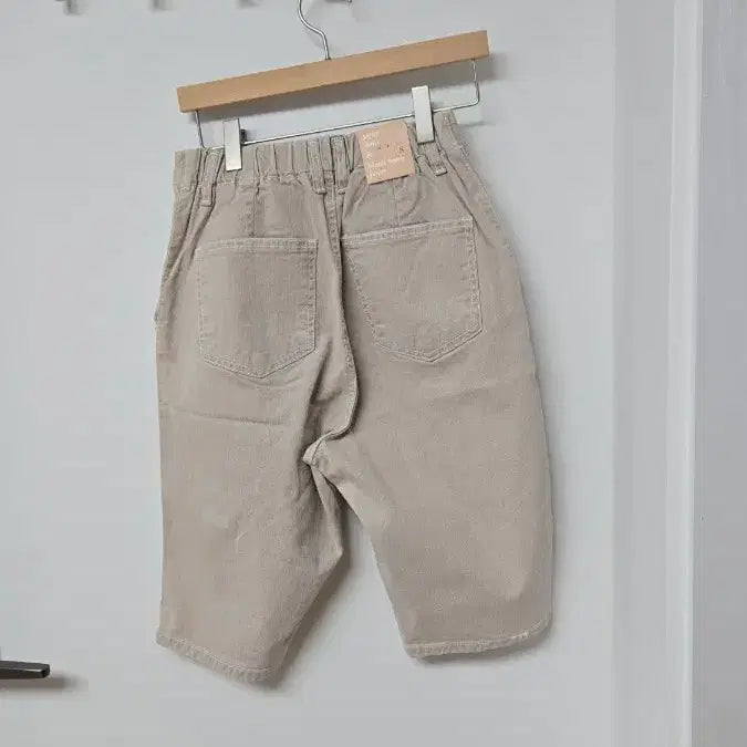 [BUNJANG] Unbranded Beige 5-Part Tucked Shorts / 핀턱 5부 S싸이즈 219 스판 허리뒷밴딩 베이지 반바지