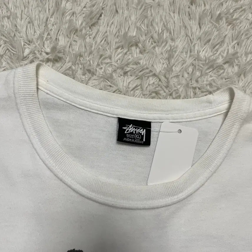 [BUNJANG] Stussy World Tour T-shirt / 스투시 월드투어 반팔