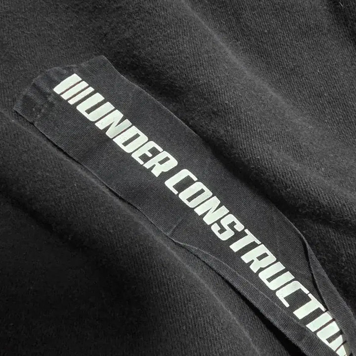 [BUNJANG] Black Red Hooded Sweatshirt / ㅋㅋㅋ 블랙 레드 후드티 100 fun follows function