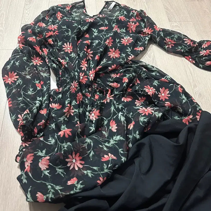 [BUNJANG] ZARA Floral Chiffon Long Dress / 자라 꽃무늬 쉬폰 롱원피스