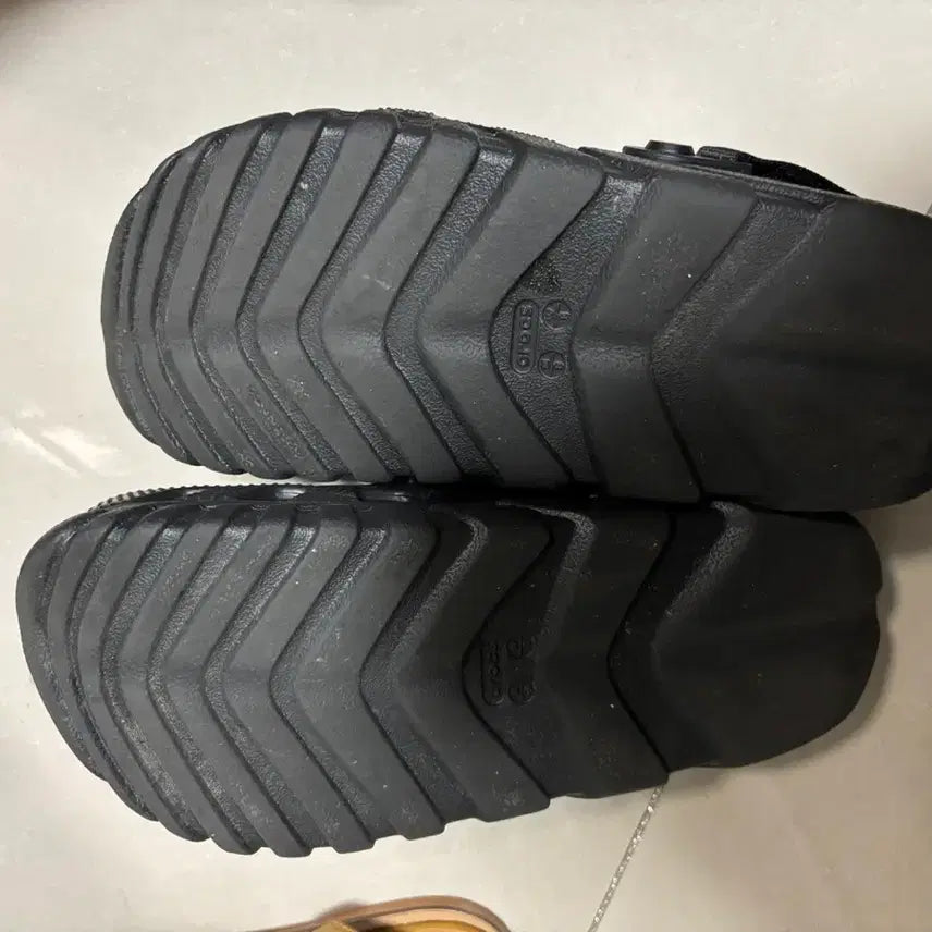 [BUNJANG] Crocs Duet Max II Clog Black 250 / 크록스 듀엣 맥스 II 클로그 블랙 검은색 250