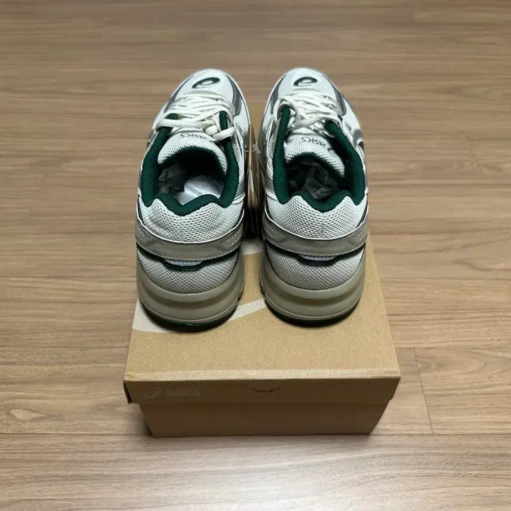 [BUNJANG] Asics Jog 100S Pale Oak Pure Silver Running Shoes / 아식스 조그 100 S 페일 오크 퓨어 실버 285