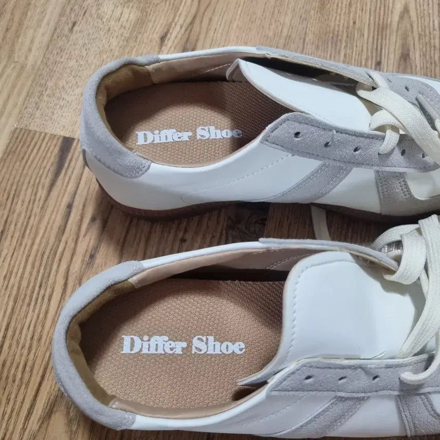 [BUNJANG] Differ S White Sneakers / Differ S 화이트 스니커즈 운동화