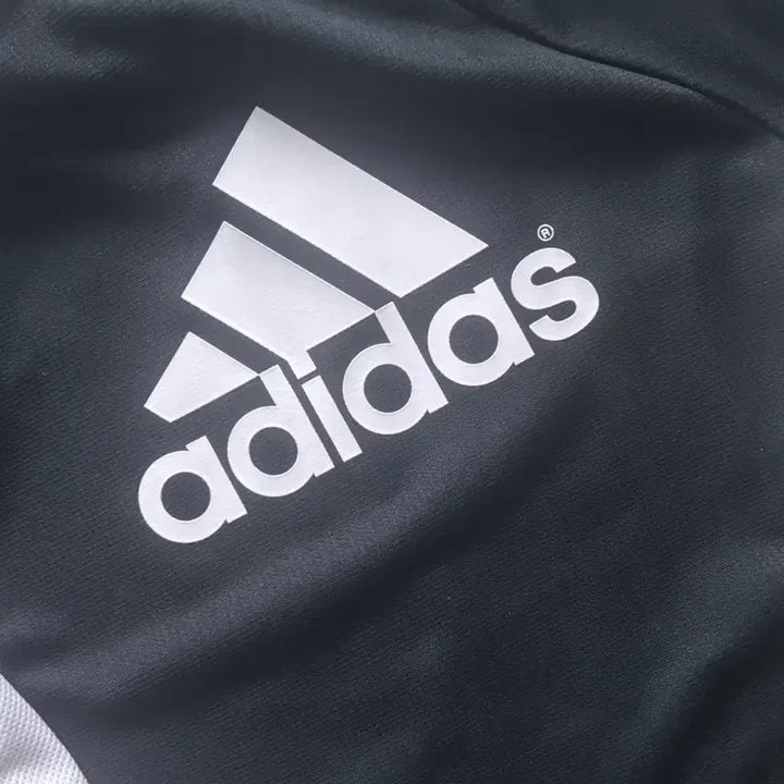 [BUNJANG] Adidas Strawberry Milk Black Jersey Vintage Jersey / 대대장 아디다스 딸기우유 블랙 져지 아디다스 져지 빈티지 엣팃시