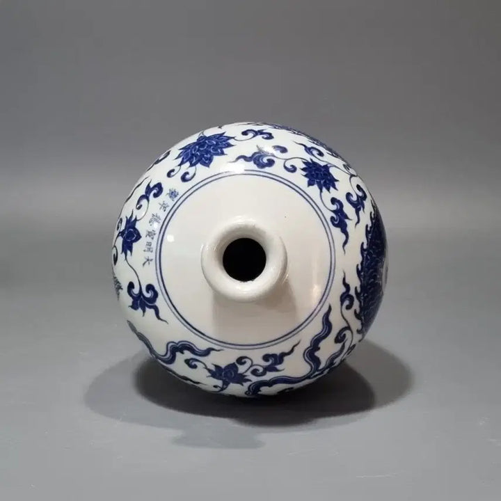 [BUNJANG] Ming Dynasty Xuande Celadon Porcelain Vase / 대명선덕년제 청화화봉문매병. 고28