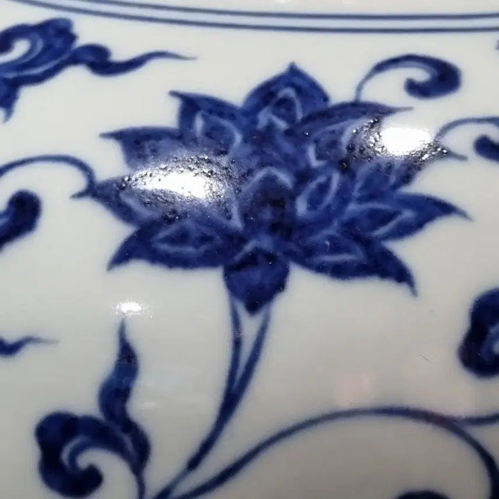 [BUNJANG] Ming Dynasty Xuande Celadon Porcelain Vase / 대명선덕년제 청화화봉문매병. 고28