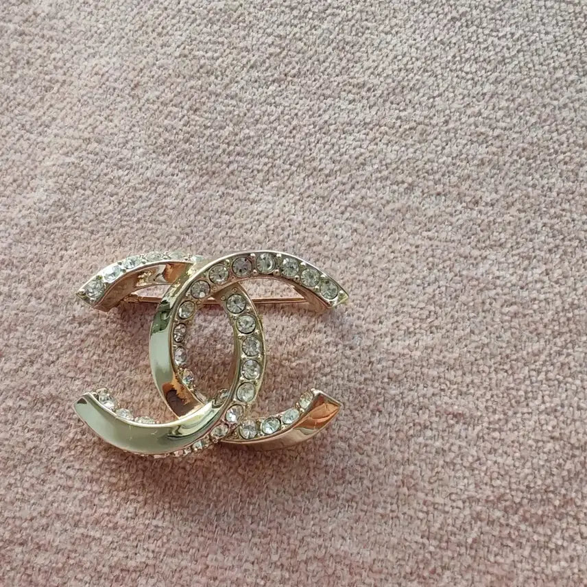 [BUNJANG] CHANEL Coco Mark Rhinestone Brooch / 샤넬 CHANEL 브로치 코사주 골드 코코마크 라인스톤
