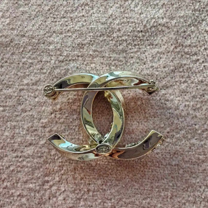 [BUNJANG] CHANEL Coco Mark Rhinestone Brooch / 샤넬 CHANEL 브로치 코사주 골드 코코마크 라인스톤