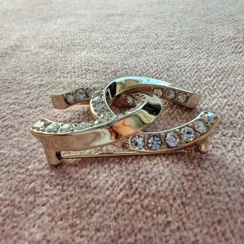[BUNJANG] CHANEL Coco Mark Rhinestone Brooch / 샤넬 CHANEL 브로치 코사주 골드 코코마크 라인스톤