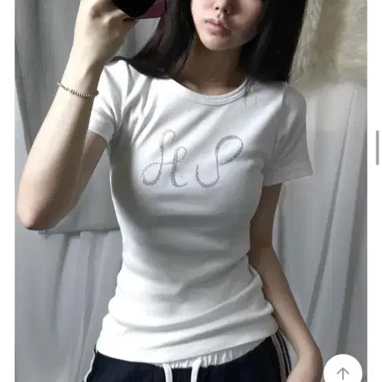 [BUNJANG] Falling Up Cubic T-shirts / 폴링업 반팔큐빅 화이트 블랙 새상품