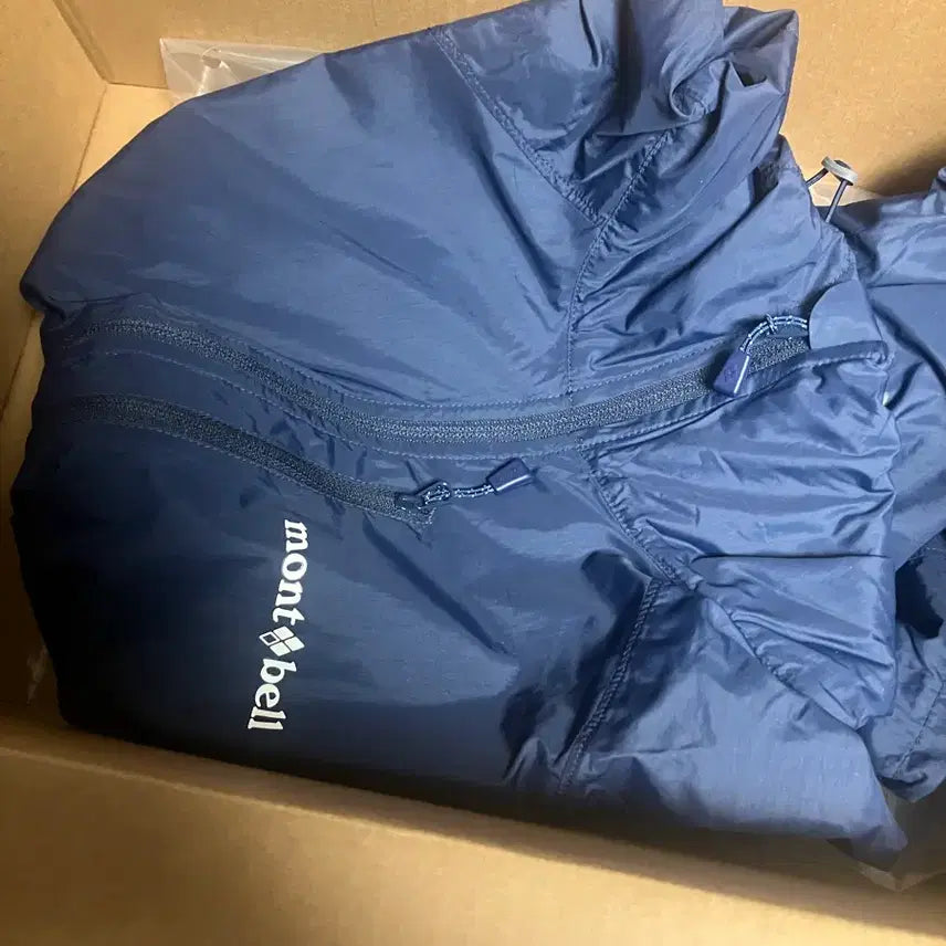 [BUNJANG] Montbell Windblast Jacket Navy (M) New / 몽벨 윈드블라스트 자켓 네이비 새상품