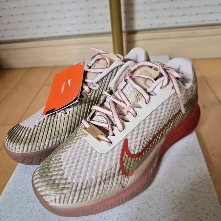 [BUNJANG] Nike Sneakers (Size 230) / 새상품)나이키 운동화.230