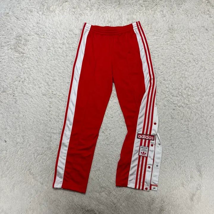 [BUNJANG] Adidas Red Track Pants / 아디다스 레드 트랙 팬츠