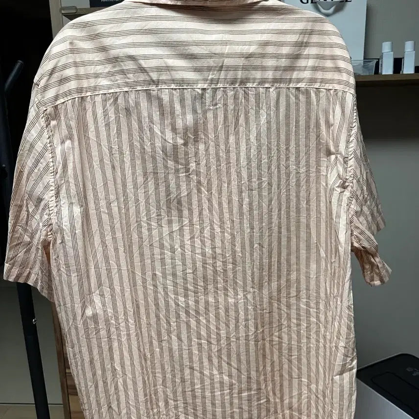 [BUNJANG] H&amp;M Cotton Camp Shirt Regular Fit / 에이치엔앰 H&amp;M 코튼 캠프 셔츠 레귤러핏 (105)