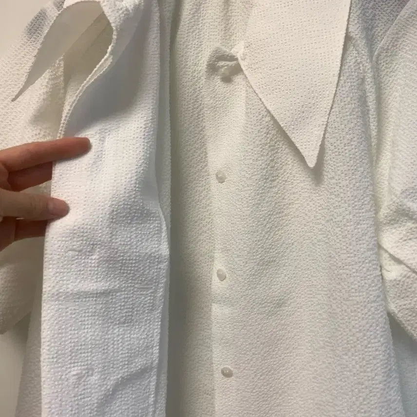 [BUNJANG] Mohan White Textured Shirt / 모한 화이트 텍스처 셔츠 새상품