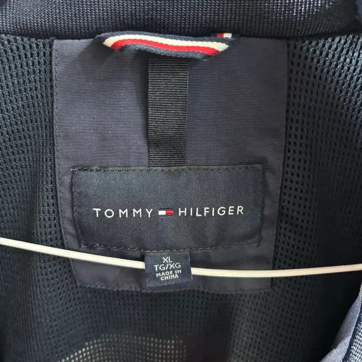 [BUNJANG] Tommy Hilfiger Big Logo Nylon Jacket / (XL) 타미힐피거 빅로고 나일론 자켓 9.9