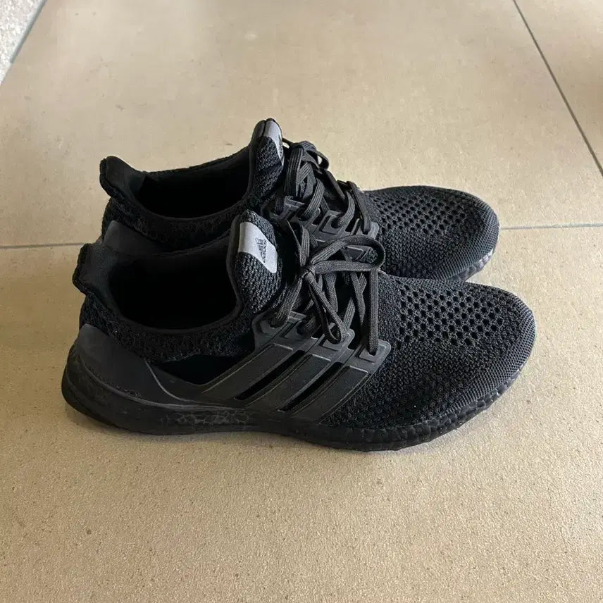 [BUNJANG] Adidas Ultraboost 275mm Running Shoes / 아디다스 울트라부스트 275mm
