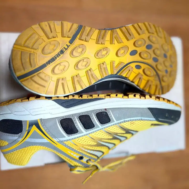 [BUNJANG] Merrell Yellow Trekking Shoes / 메렐 노란색 트레킹화